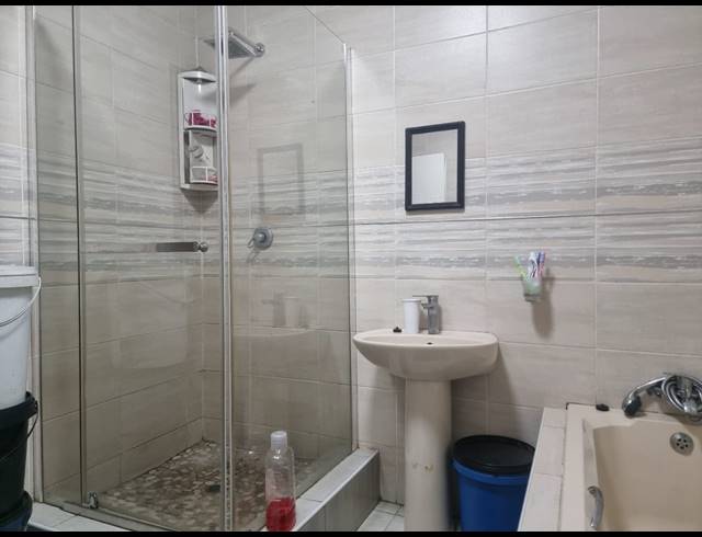 3 BEDROOM HOUSE FOR SALE IN EVATON WEST